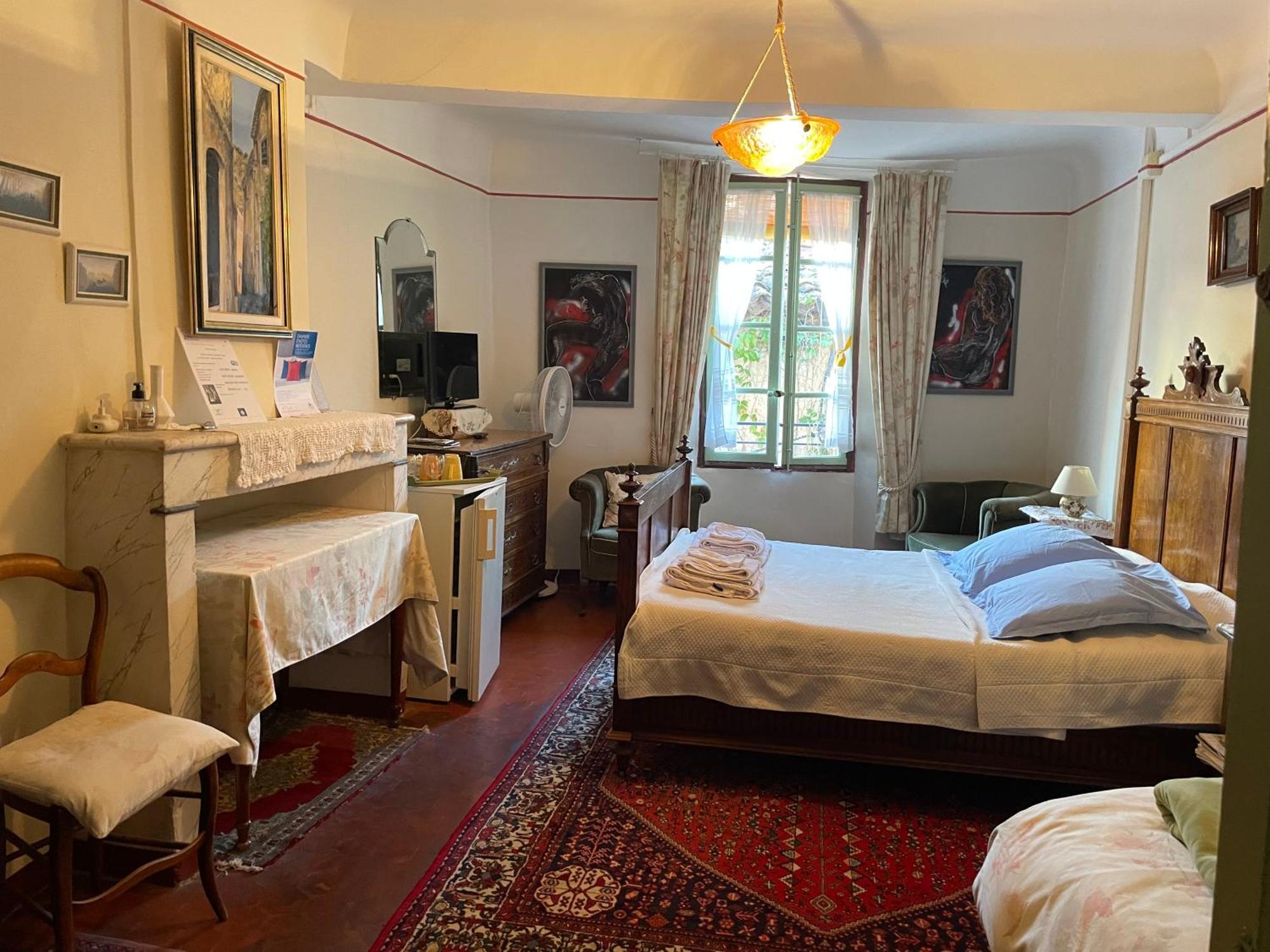 Le Pra De Pe Bed & Breakfast Cotignac Exterior photo